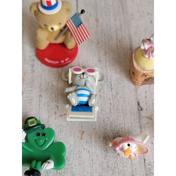 Unique animal holiday figurines Beach Xmas St Patty's variety figure set - Picture 5 of 10